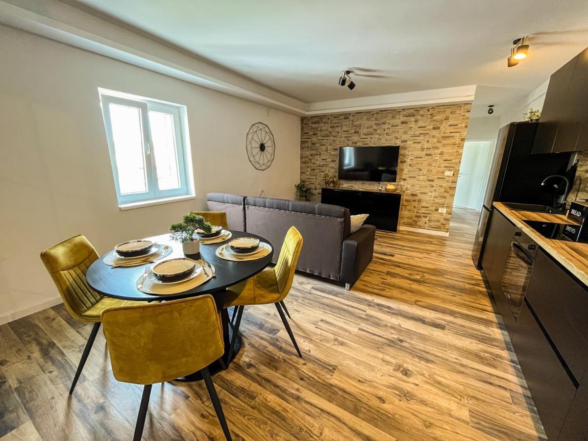 Apartman Golden Elio Pula